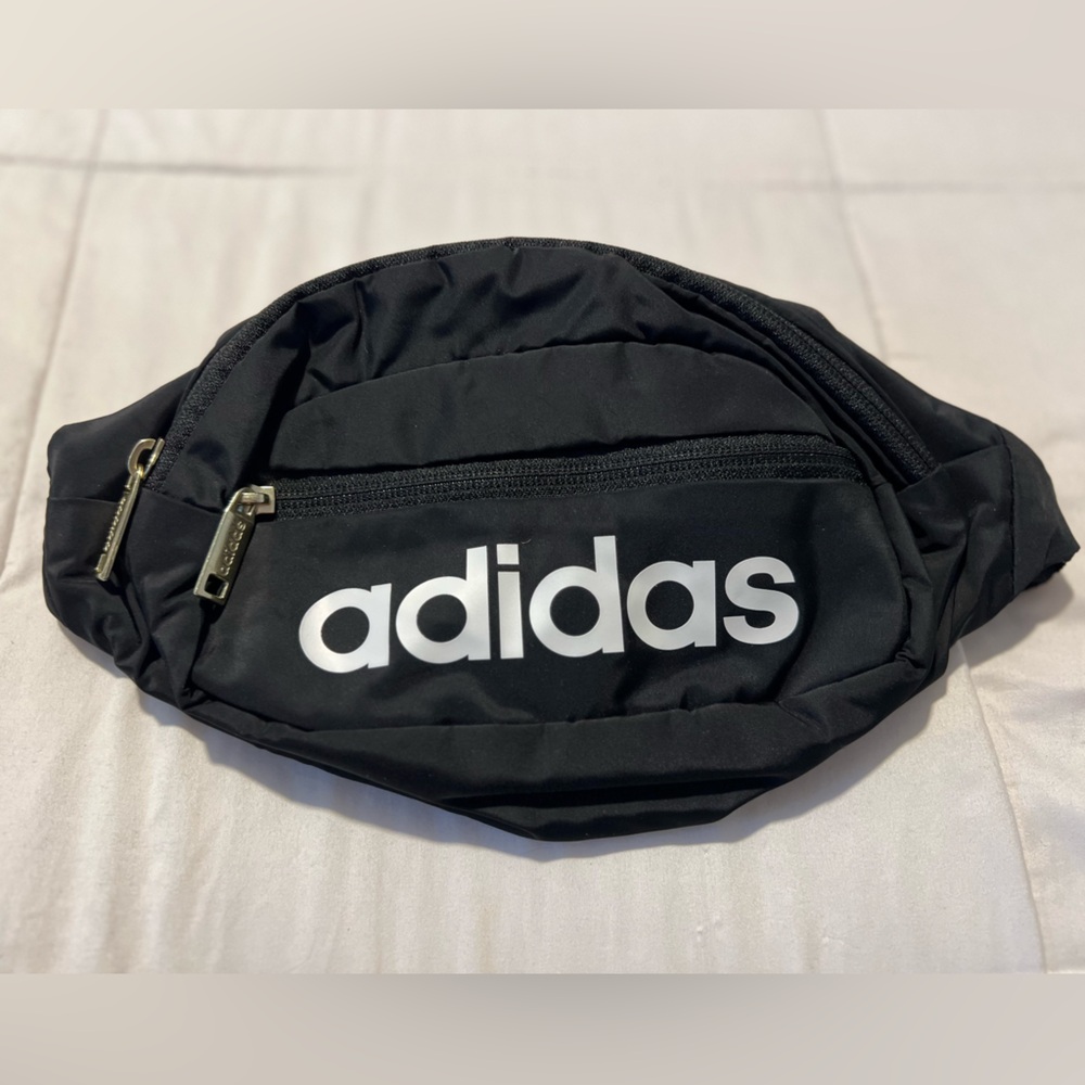 *LIKE NEW* Adidas Black Fanny Pack/Bumbag